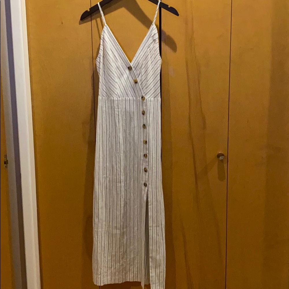 Linen dress